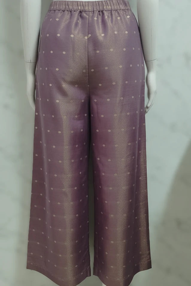 Elegant kurta palazzo set for women featuring a purple full sleeve kurti with scoop neck. This long kurta dress showcases a modern kurta dizain new and korta dijain, perfect as a stylish kurti and palazzo set or plazo set for women.