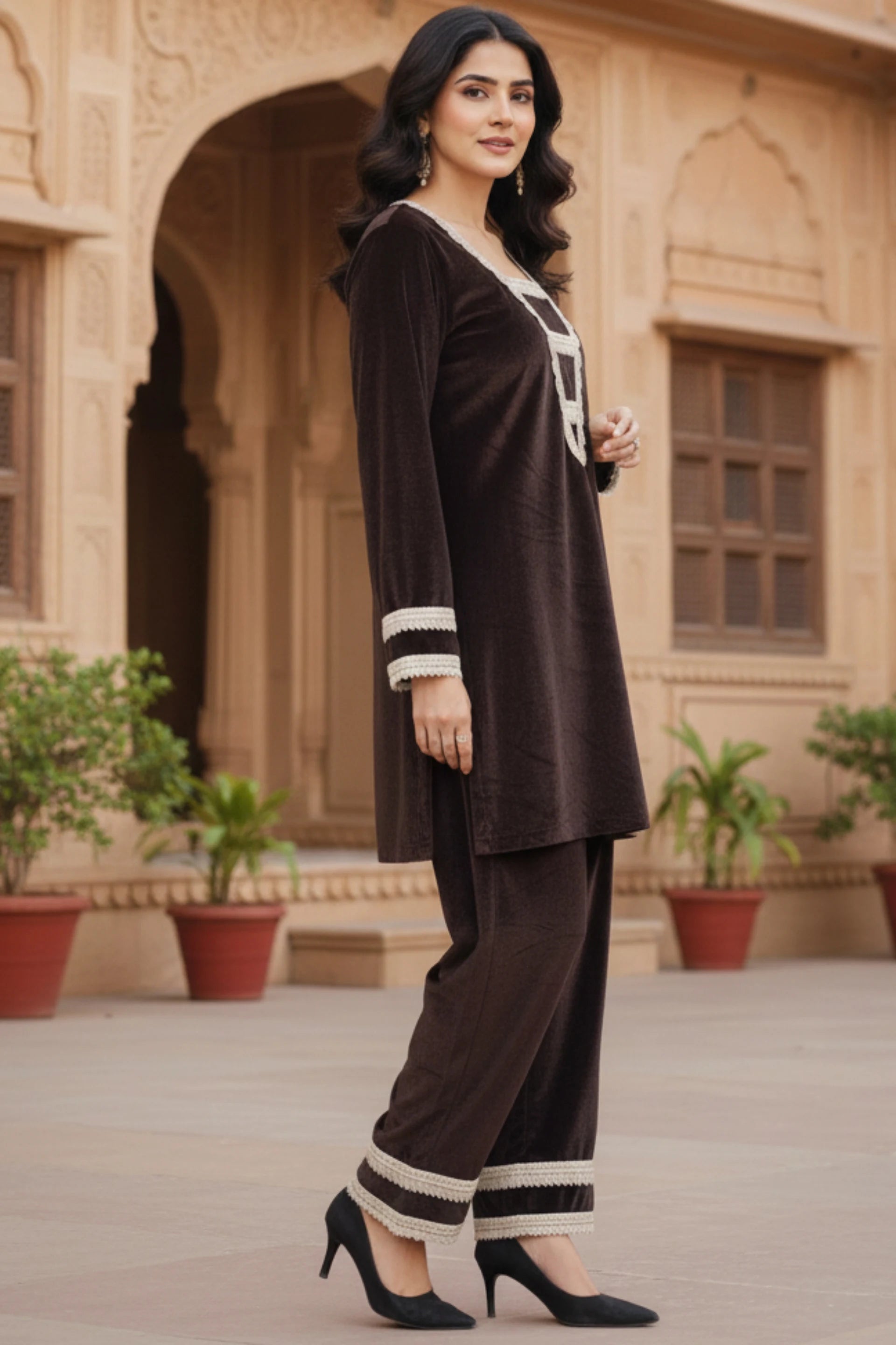 Women velvet kurta palazzo set, party wear kurta pant set for women, festive ethnic suit set
