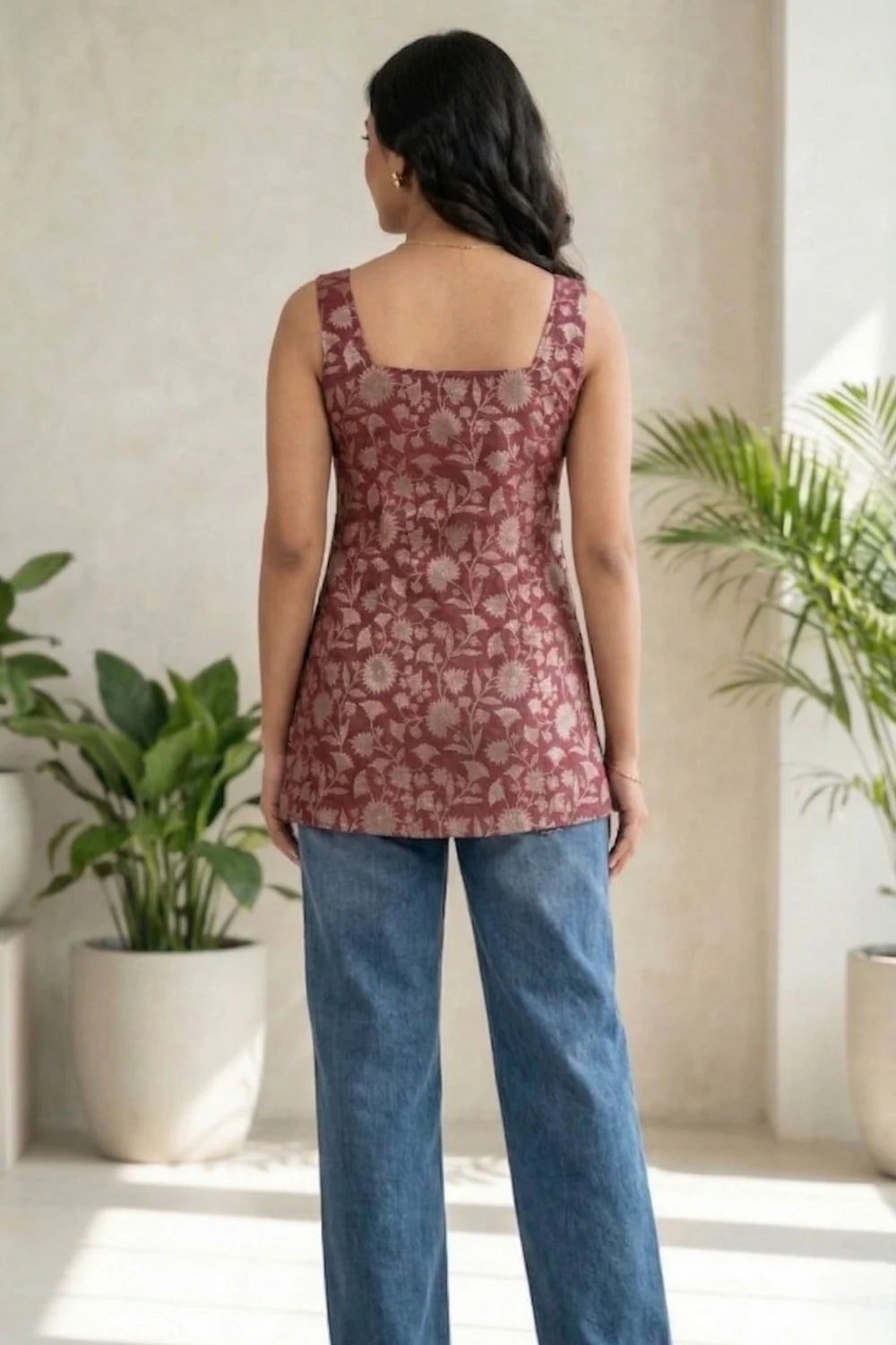 Maroon Floral Sleeveless Kurti