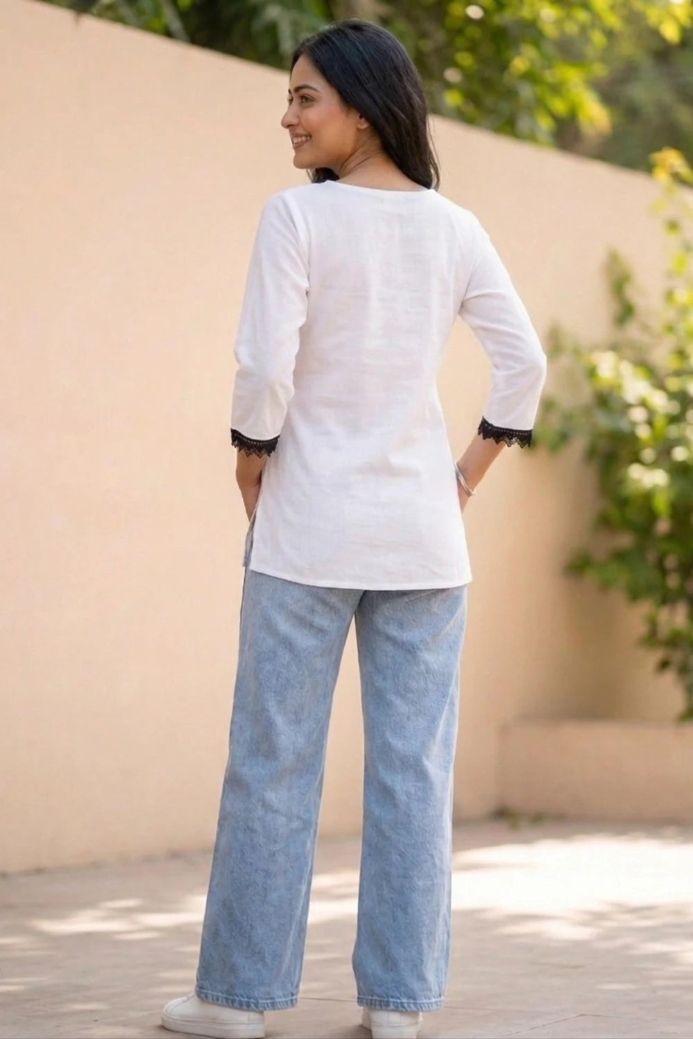 White Short V-Neck Kurti